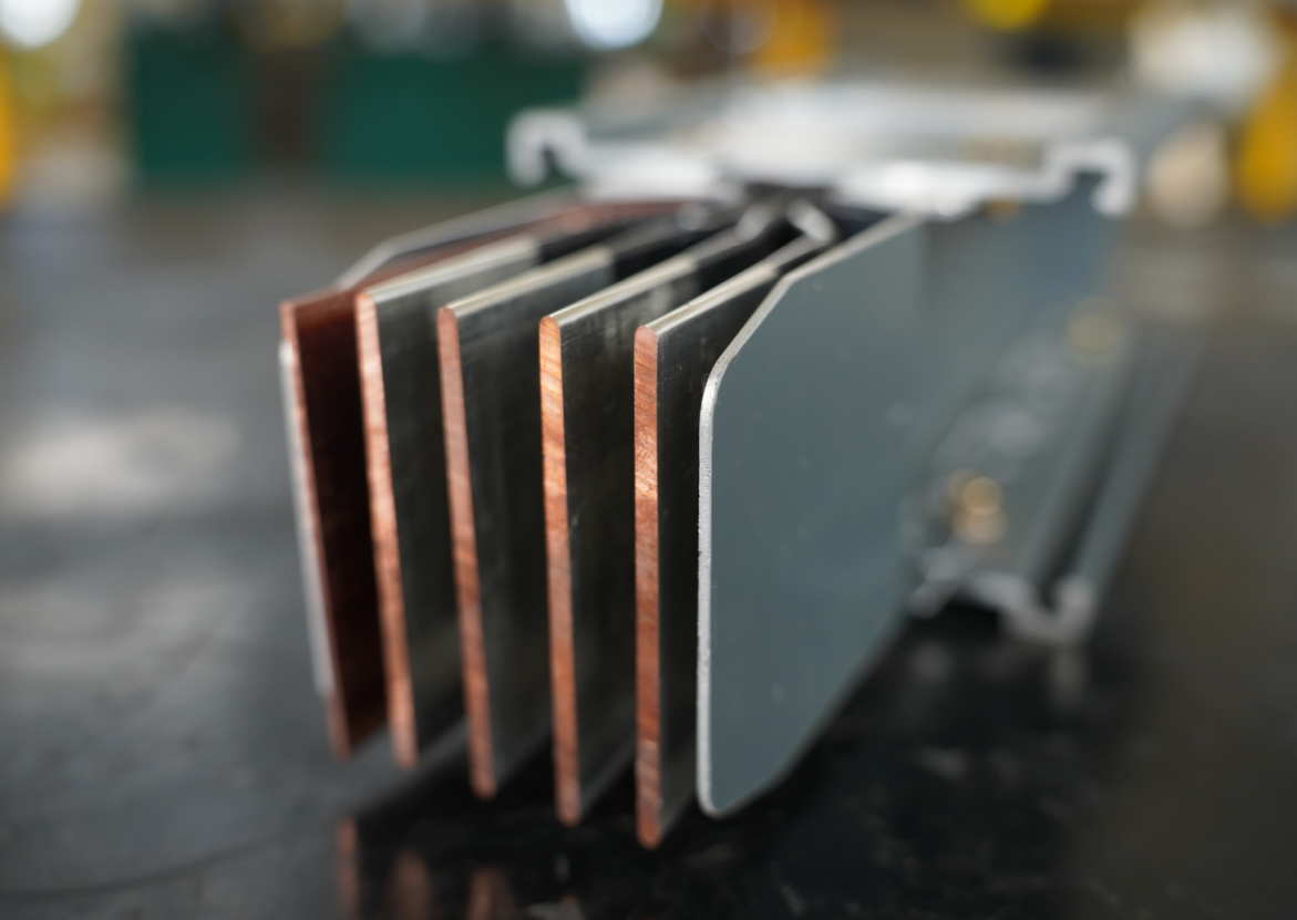 铜质母线槽vs铝质母线槽怎么选？核心区别+选型指南